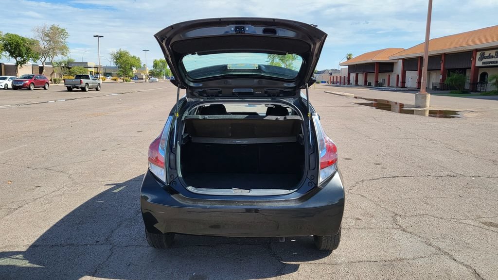 Used 2016 Toyota Prius C Two FWD image 13