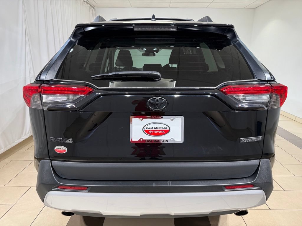 Certified 2023 Toyota RAV4 Adventure w/ Convenience Package AWD/4WD image 4