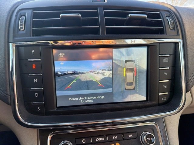 Used 2018 Lincoln Continental Reserve image 21