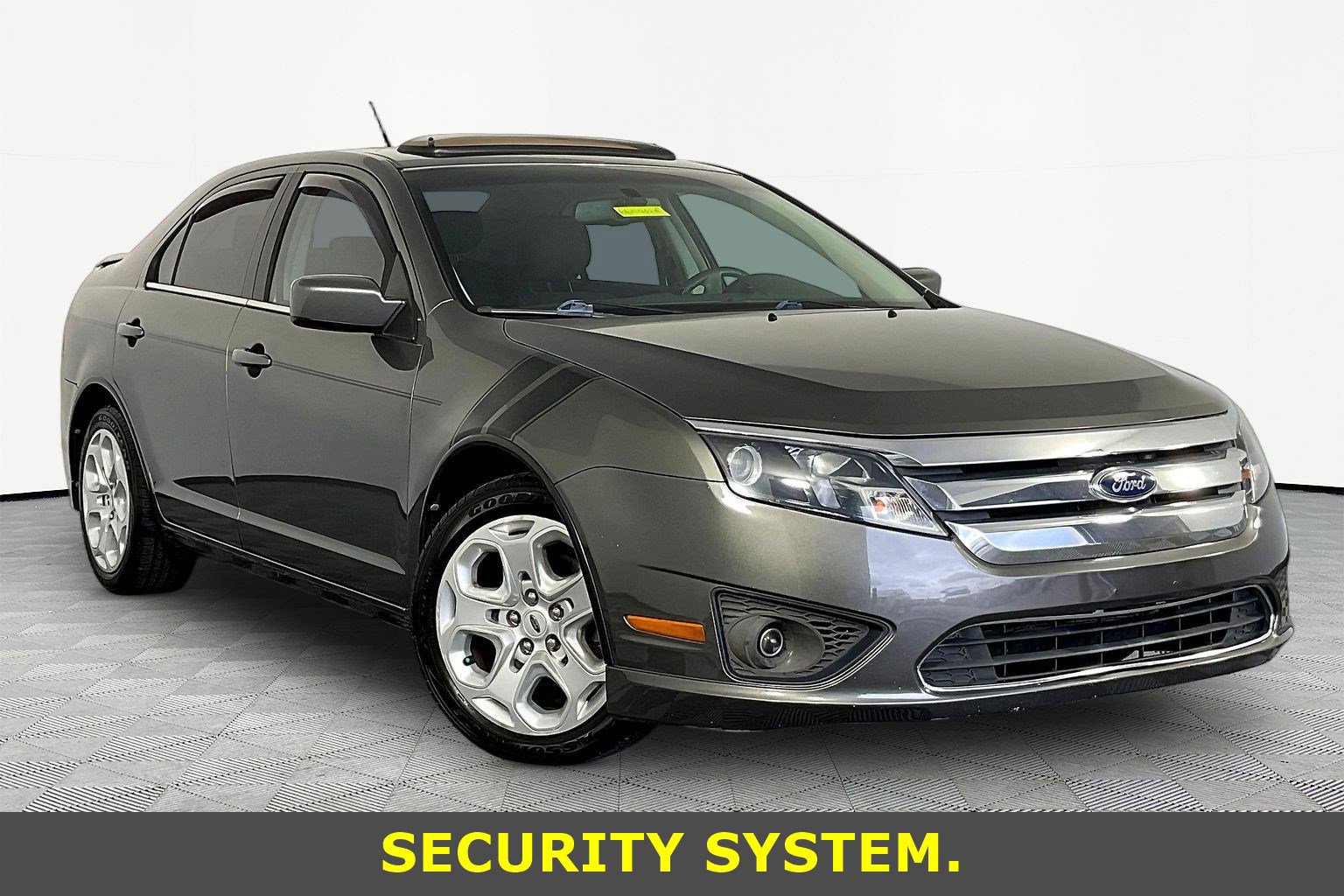 Used 2011 Ford Fusion SE w/ 202A Rapid Spec Order Code FWD image 3
