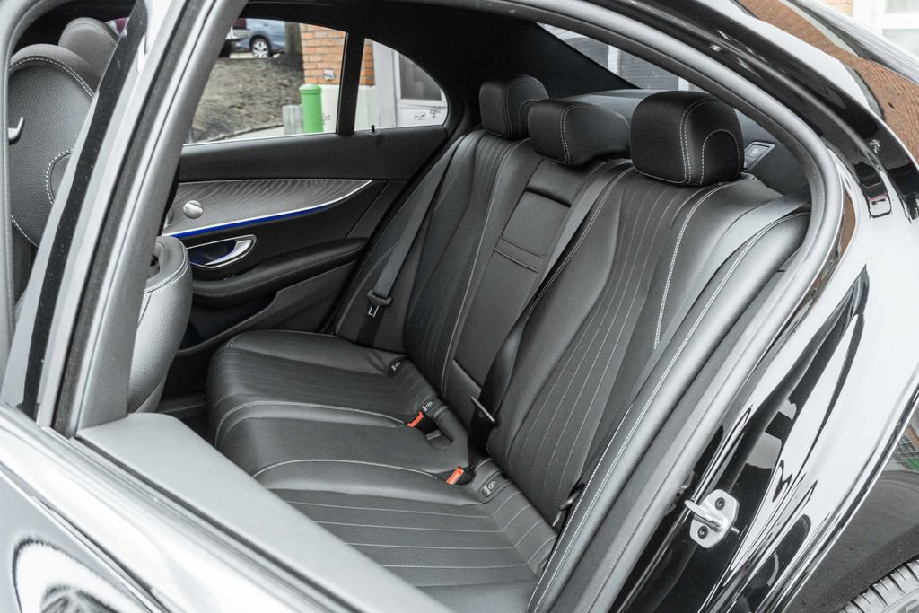 Used 2021 Mercedes-Benz E 350 4MATIC Sedan image 31