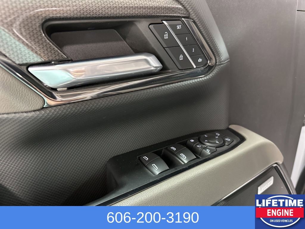 Used 2024 Chevrolet Silverado 2500 ZR2 w/ Technology Package image 21