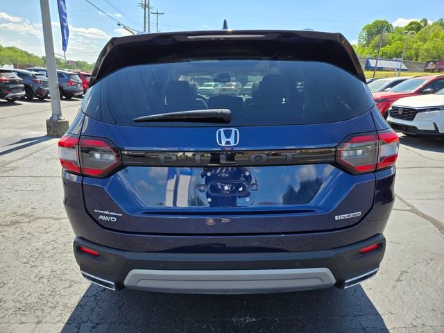 Used 2025 Honda Pilot Touring image 8