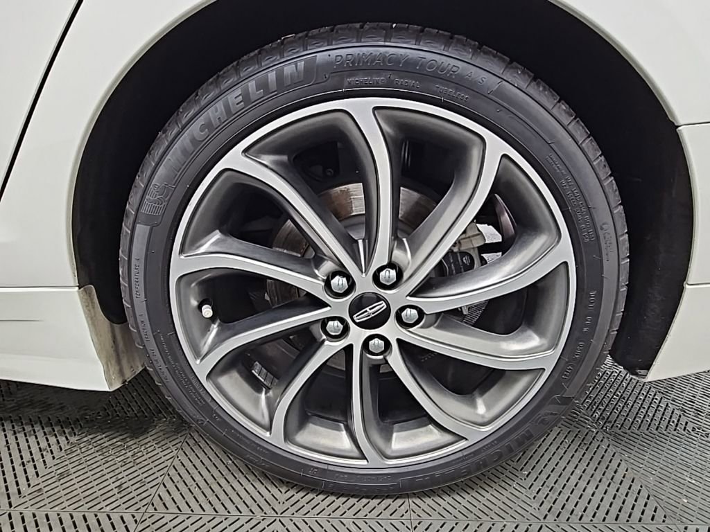 Used 2019 Lincoln MKZ Reserve w/ Reserve Plus Package image 42