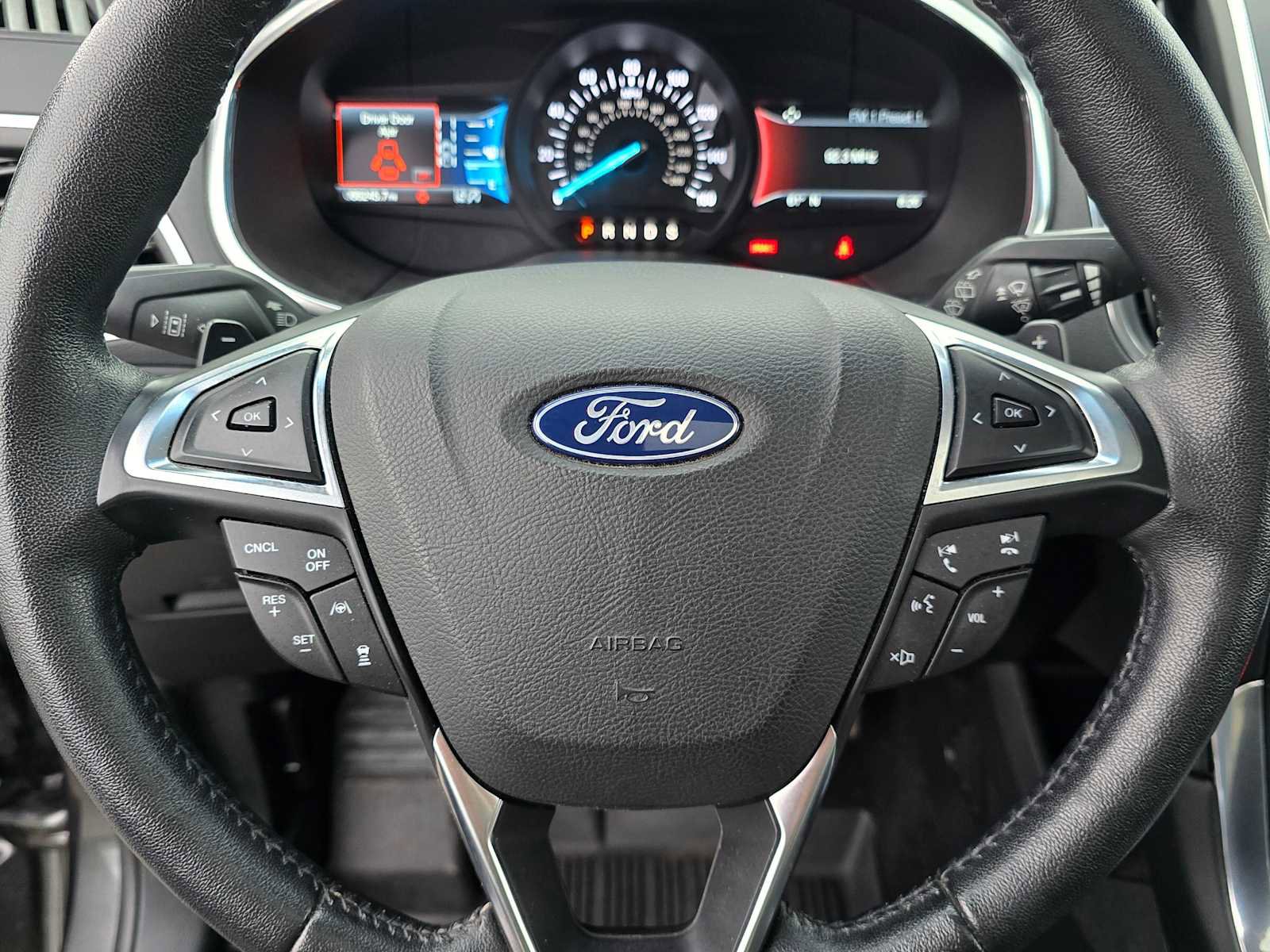 Used 2019 Ford Edge Titanium w/ Equipment Group 301A image 28