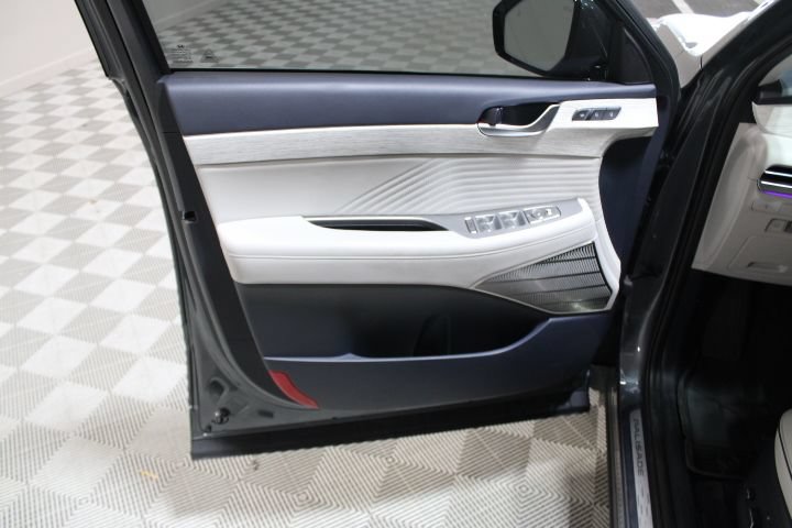 Used 2025 Hyundai Palisade Calligraphy AWD/4WD image 19