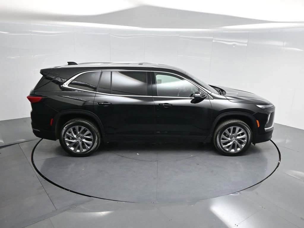 Used 2025 Buick Enclave Preferred image 76