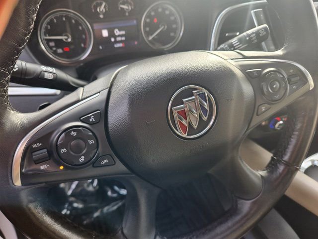 Used 2020 Buick Enclave Premium w/ Sun and Sites Package image 22