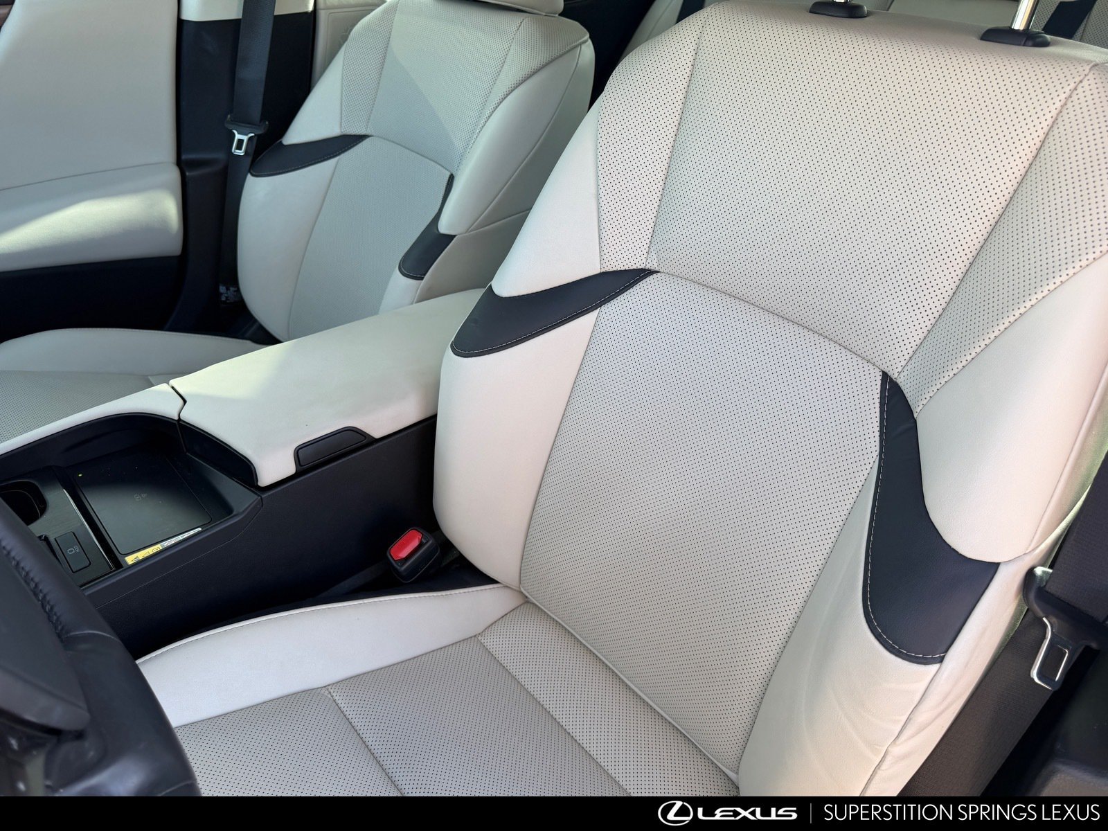 Certified 2025 Lexus ES 350 w/ Premium Package FWD image 14