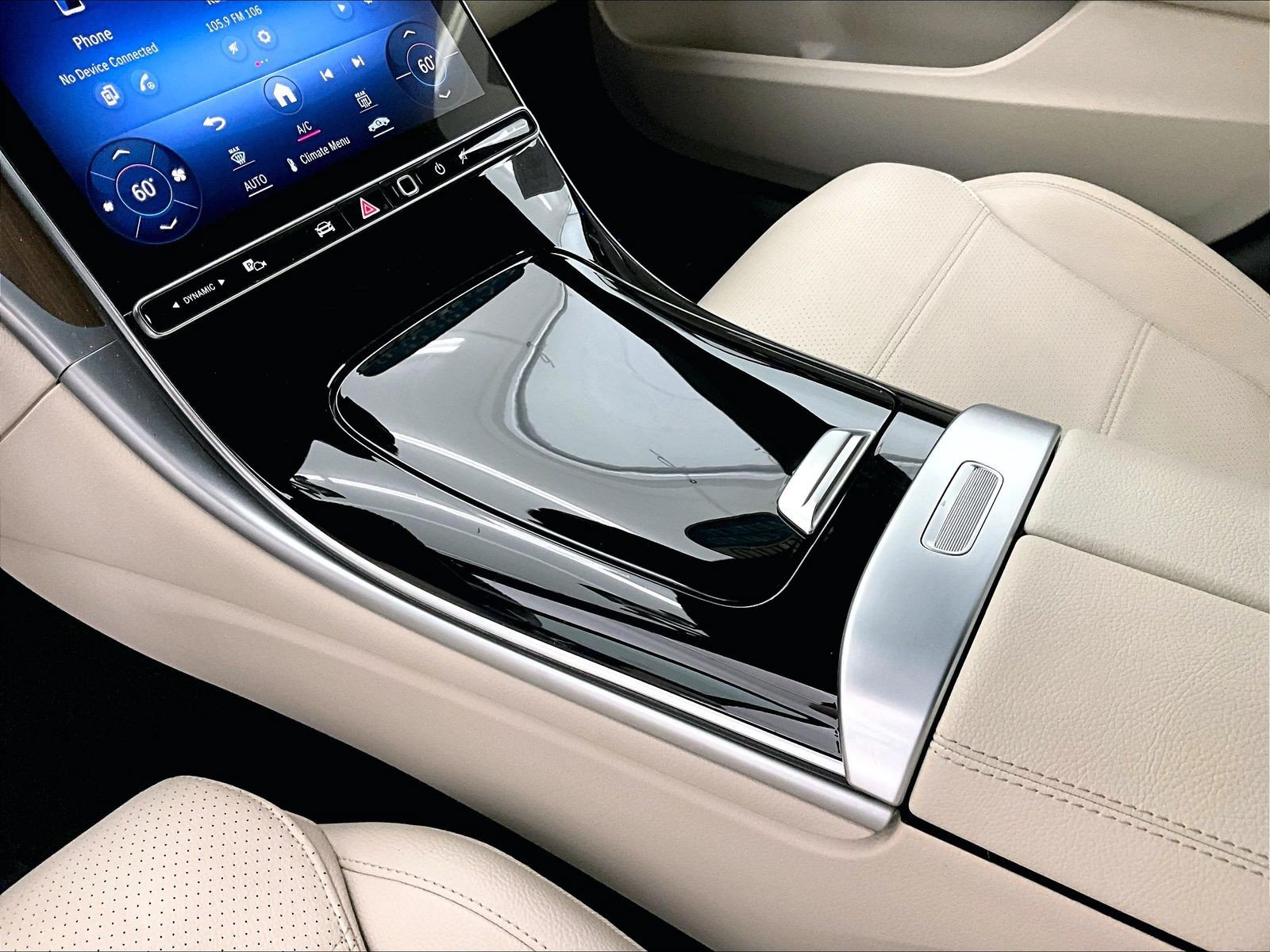 Certified 2024 Mercedes-Benz C 300 Sedan image 15