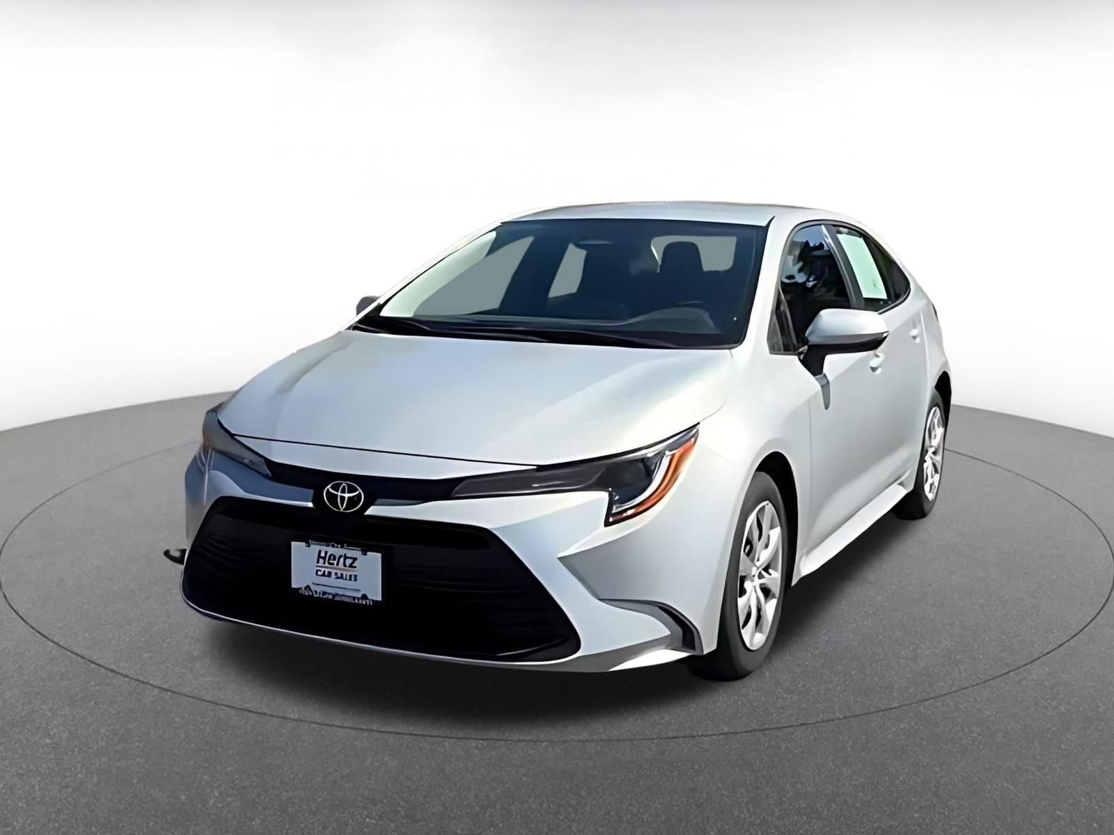 Used 2025 Toyota Corolla LE FWD image 7