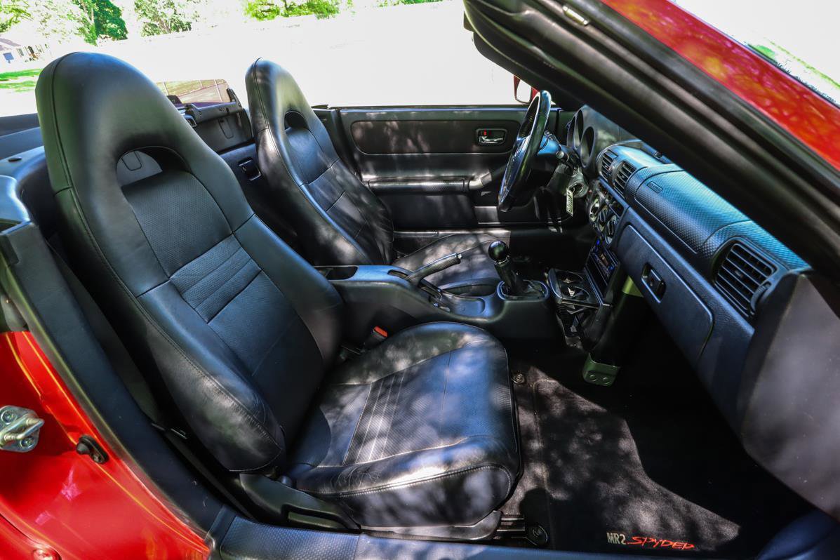 Used 2000 Toyota MR2 Base image 36