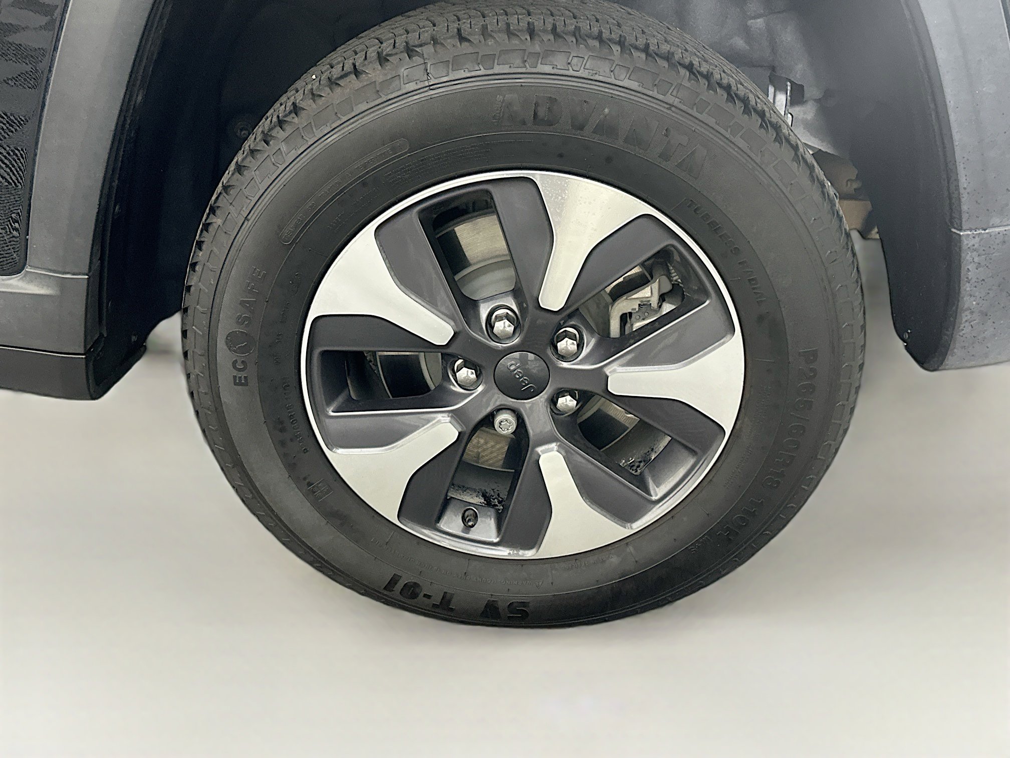 Used 2022 Jeep Grand Cherokee Limited 4xe image 11