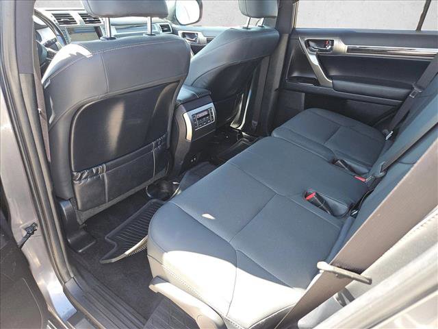 Used 2020 Lexus GX 460 Premium w/ Premium Package AWD/4WD image 13