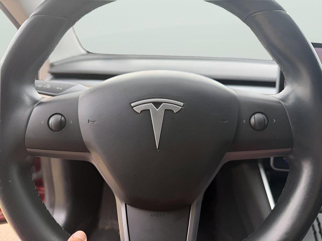 Used 2019 Tesla Model 3 Standard Range Plus RWD image 9