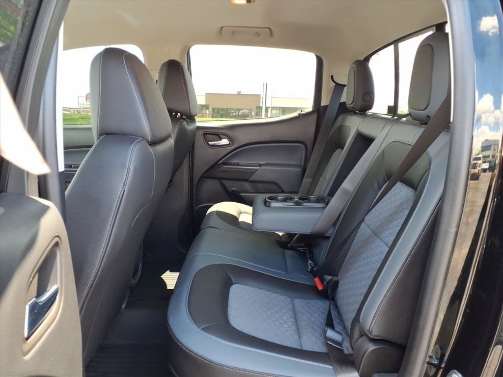 Used 2022 Chevrolet Colorado Z71 w/ Z71 Midnight Edition RWD image 30