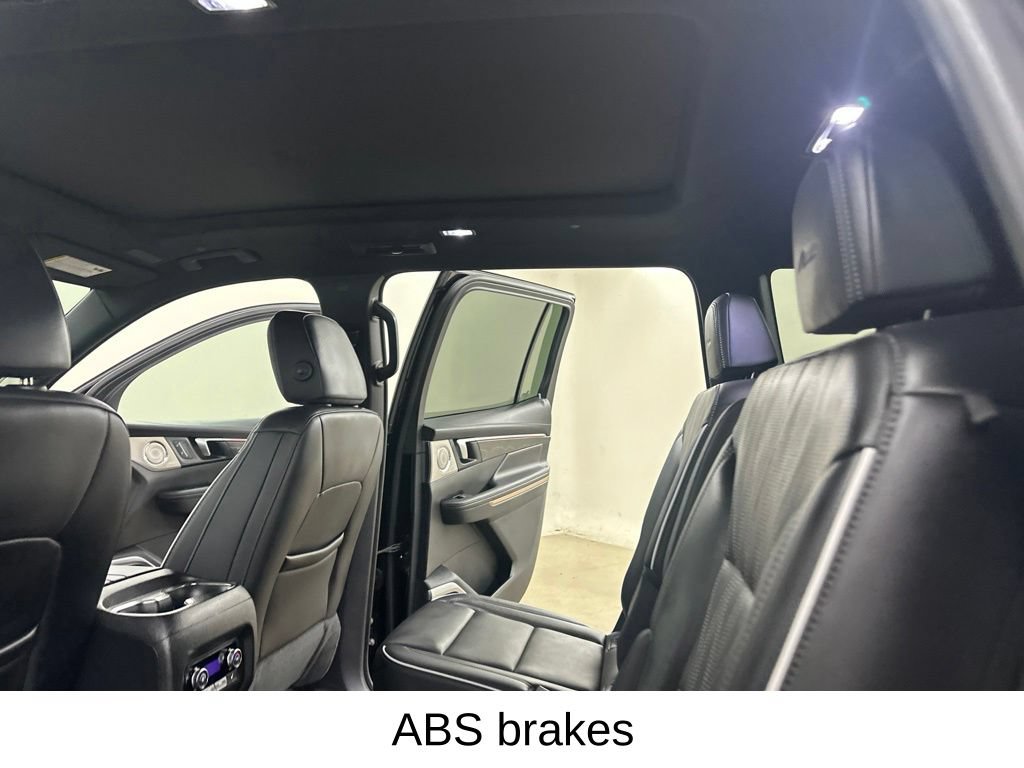 Used 2026 Buick Enclave Avenir w/ Super Cruise Package AWD/4WD image 33