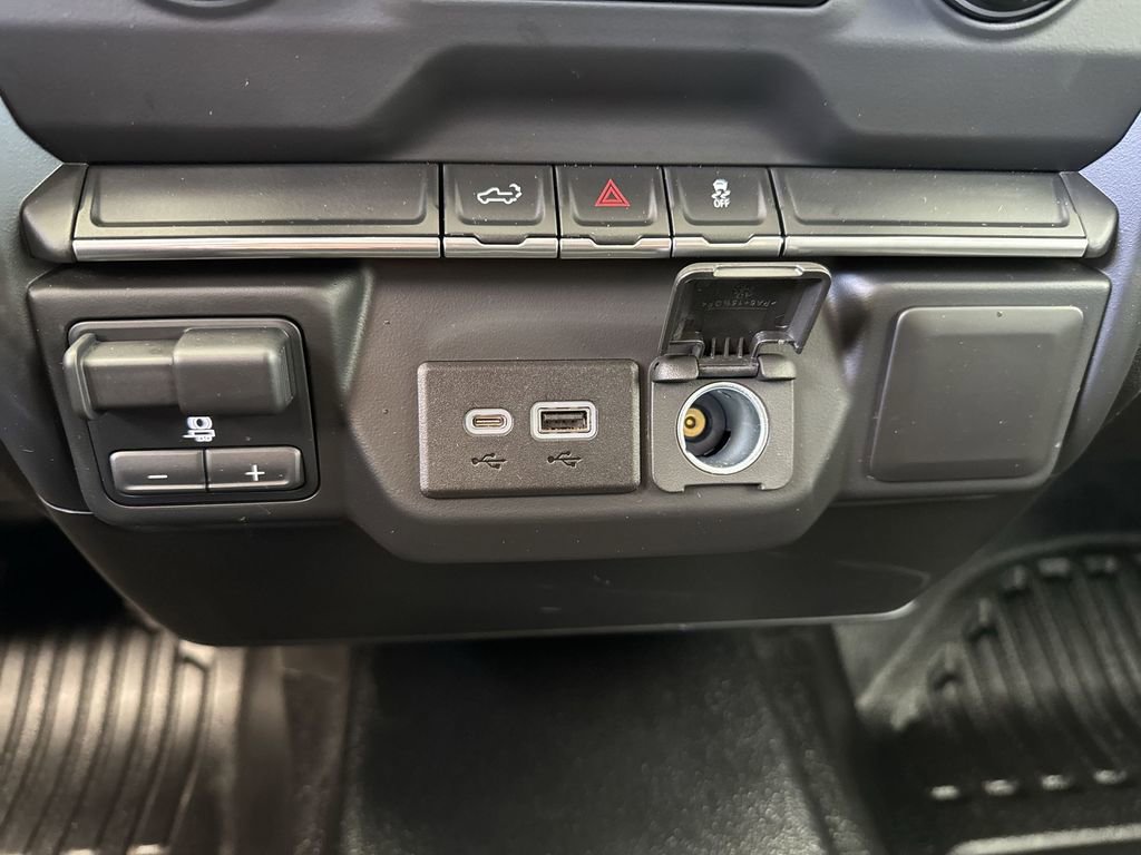 Certified 2021 Chevrolet Silverado 1500 W/T w/ WT Value Package image 25