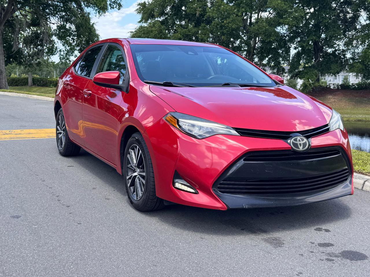 Used 2017 Toyota Corolla LE FWD image 28