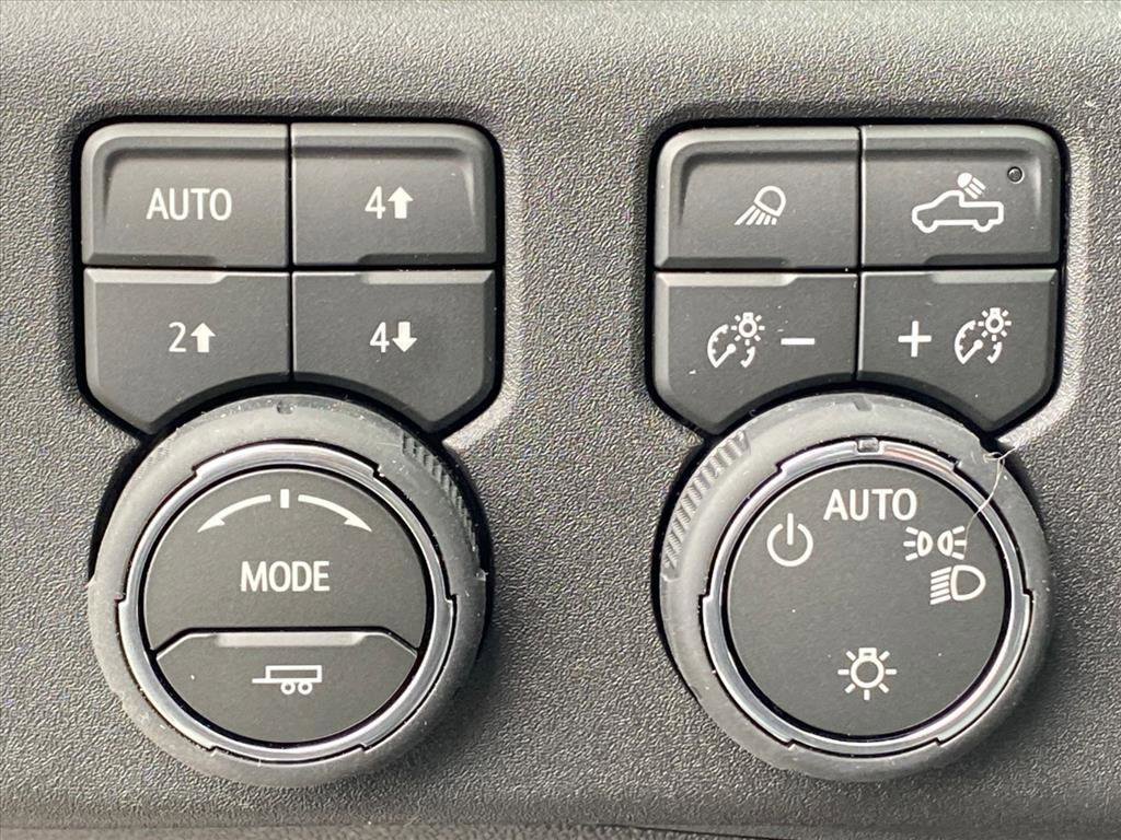 New 2026 Chevrolet Silverado 1500 LT image 19