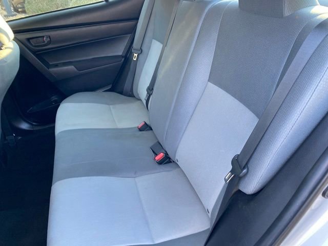 Used 2018 Toyota Corolla L image 17