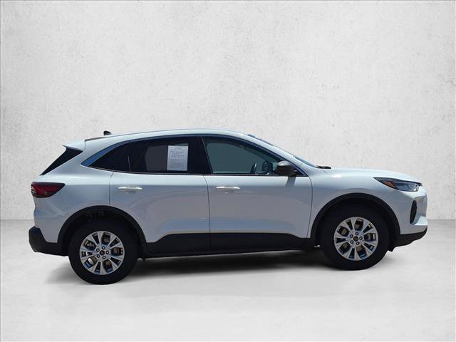 Used 2023 Ford Escape Active AWD/4WD image 4
