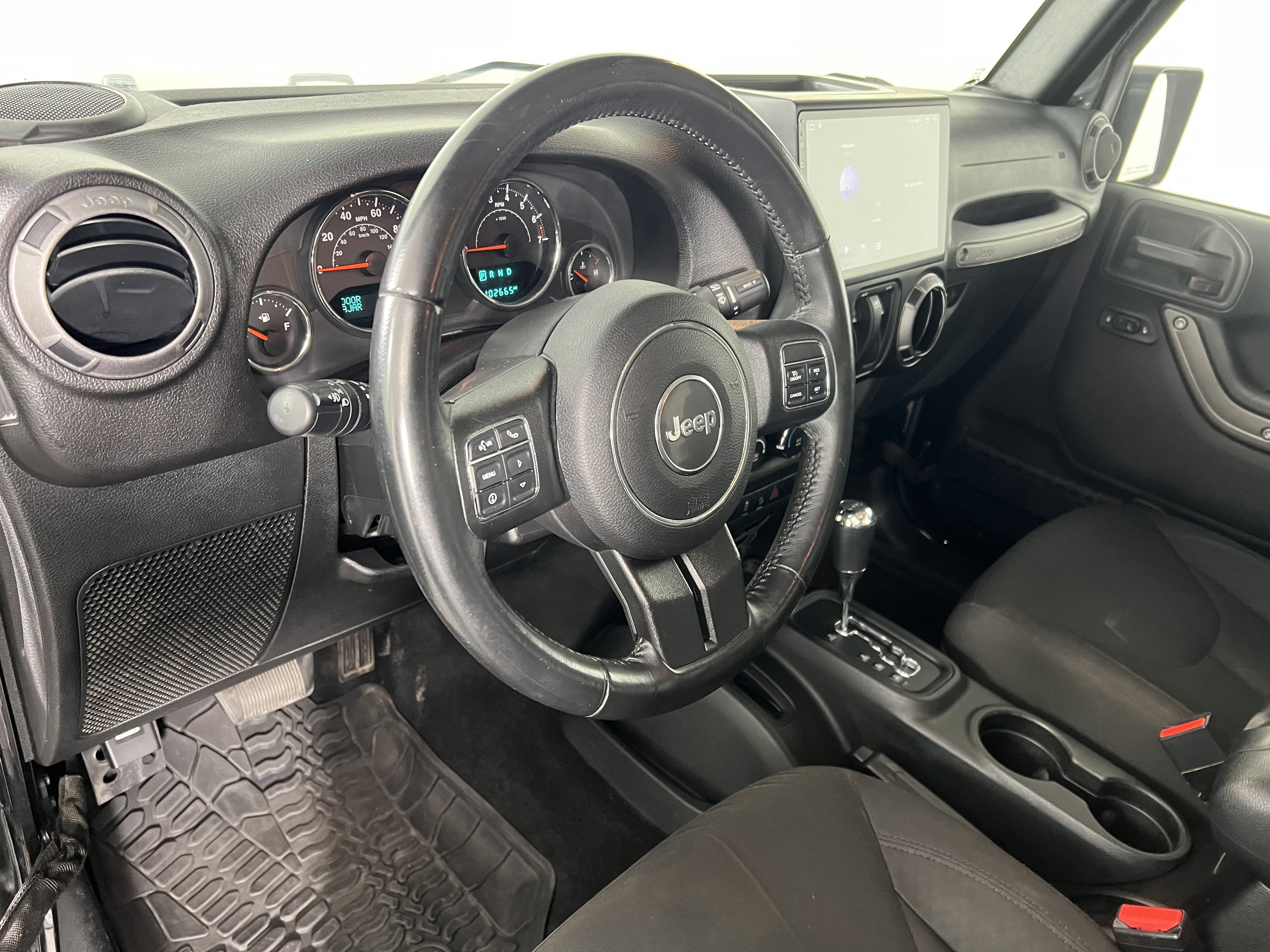 Used 2017 Jeep Wrangler Sport image 16