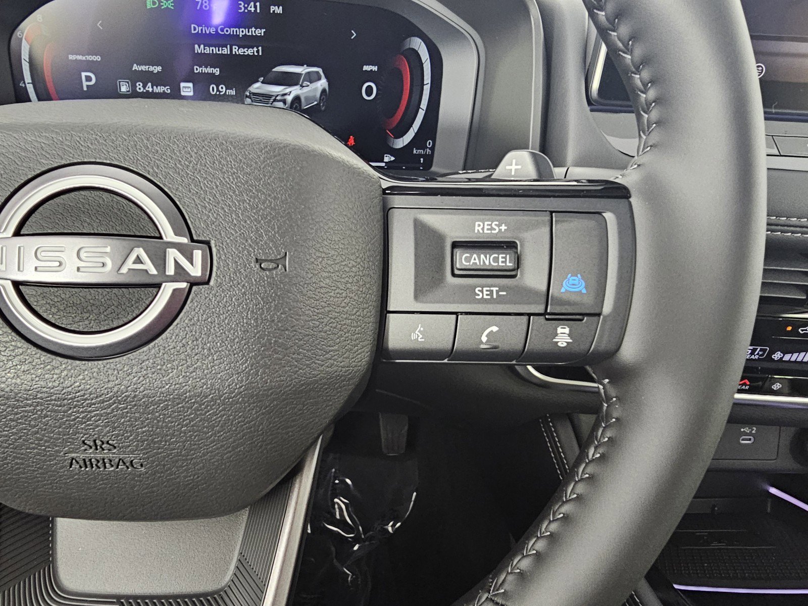 New 2026 Nissan Rogue Platinum image 29