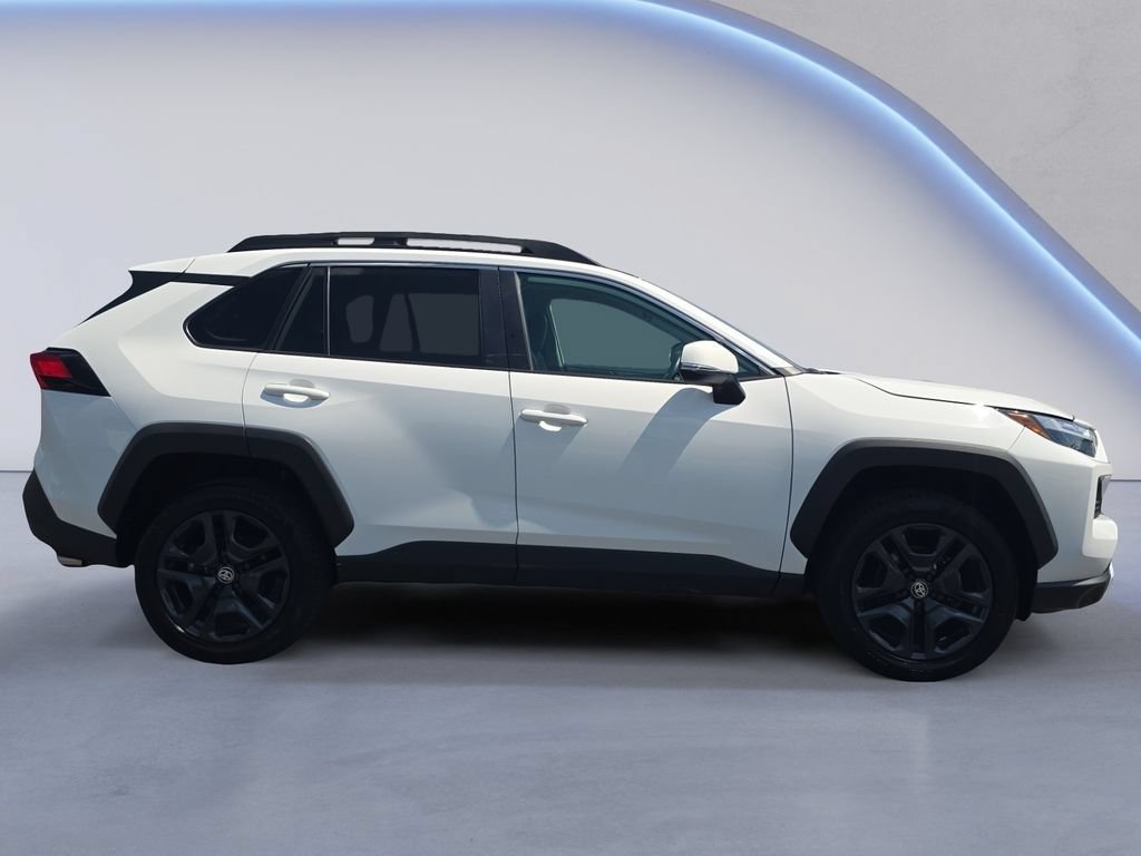 Used 2024 Toyota RAV4 Adventure AWD/4WD image 7