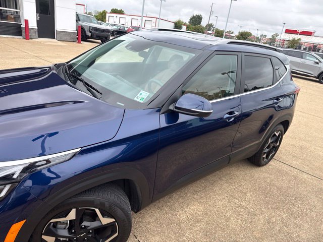 Used 2025 Kia Seltos EX w/ EX Sunroof Package