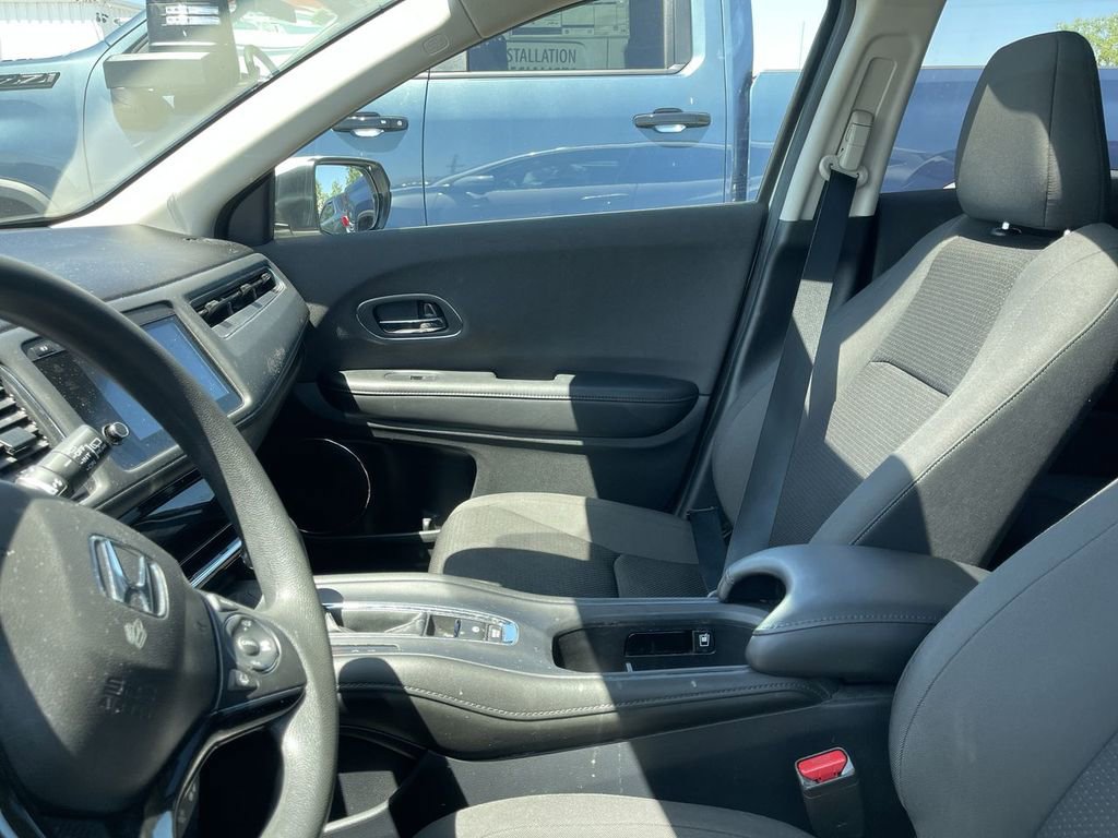Used 2021 Honda HR-V EX image 4