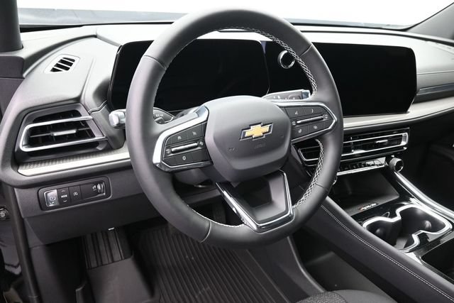 New 2026 Chevrolet Traverse LT w/ LPO, Floor Liner Package FWD image 19
