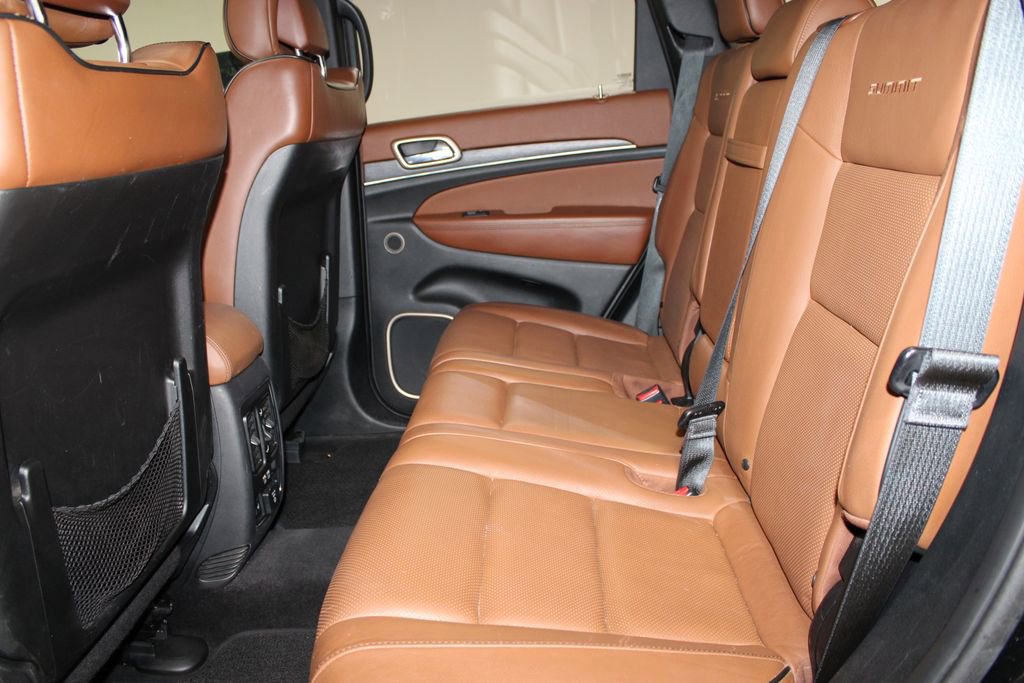 Used 2017 Jeep Grand Cherokee Summit image 23