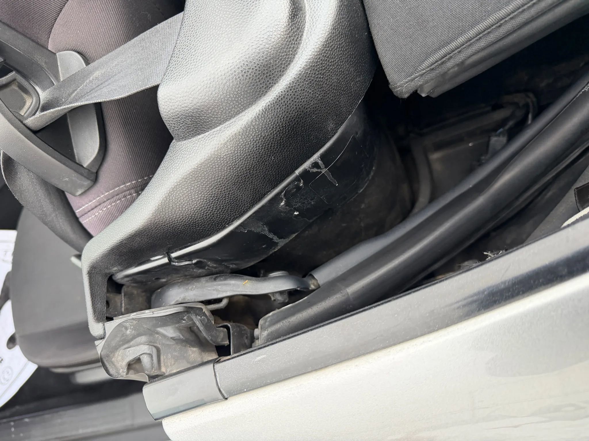 Used 2010 MAZDA MX-5 Miata Sport image 19