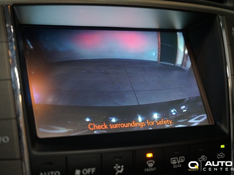 Used 2014 Lexus IS 250C RWD image 24