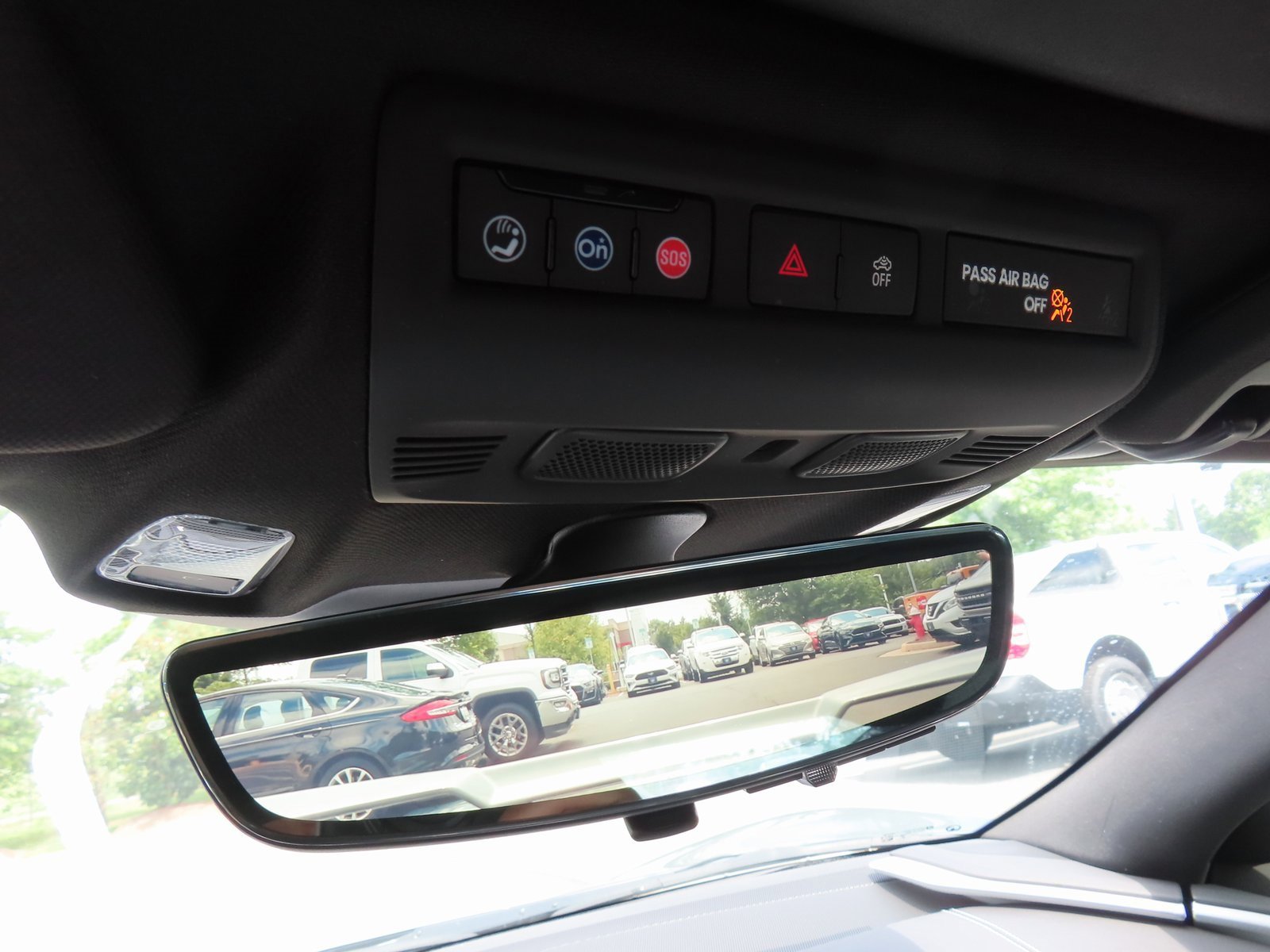 Used 2022 Chevrolet Corvette Stingray Preferred Cpe w/ 2LT image 25