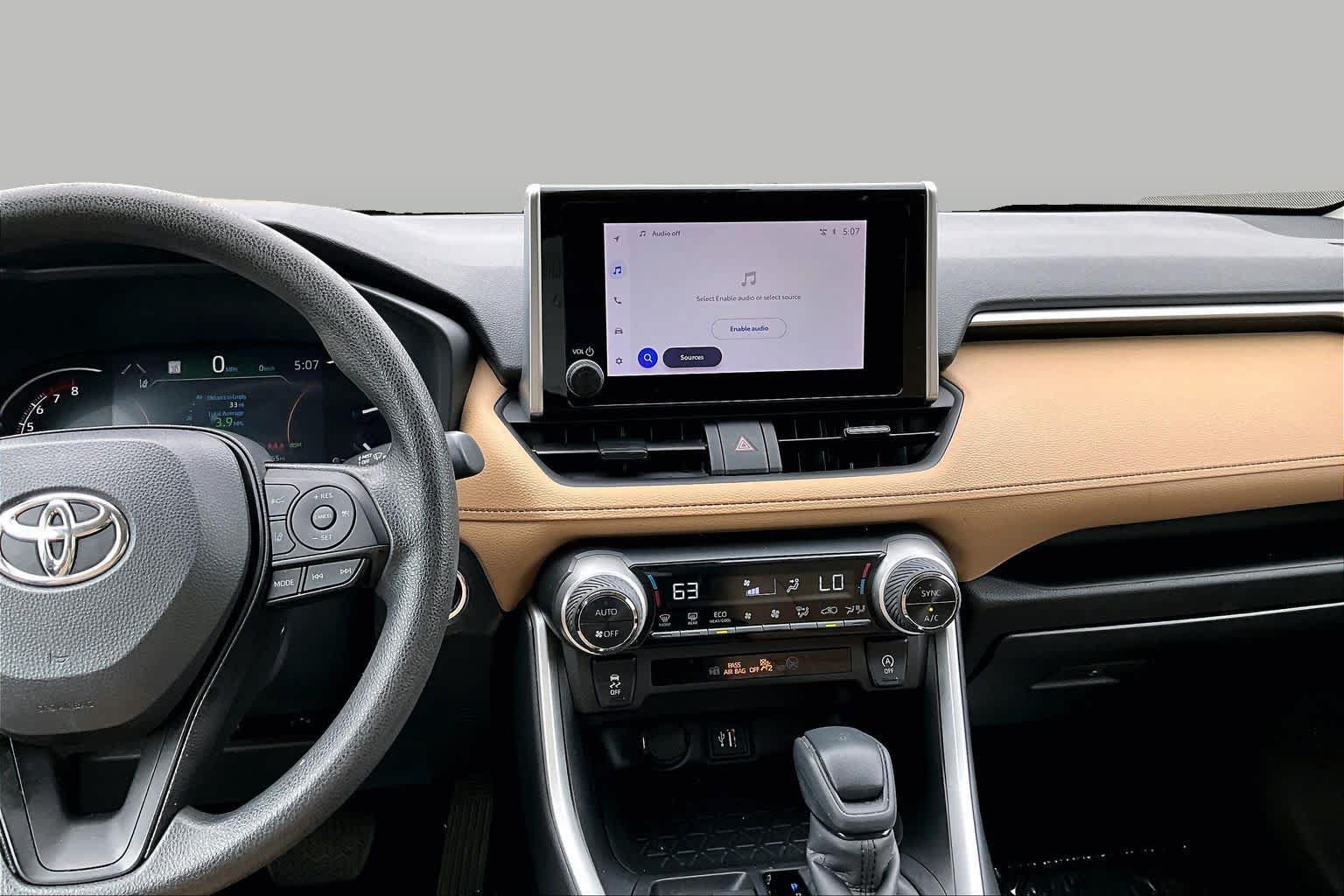 Used 2023 Toyota RAV4 XLE w/ Convenience Package FWD image 7
