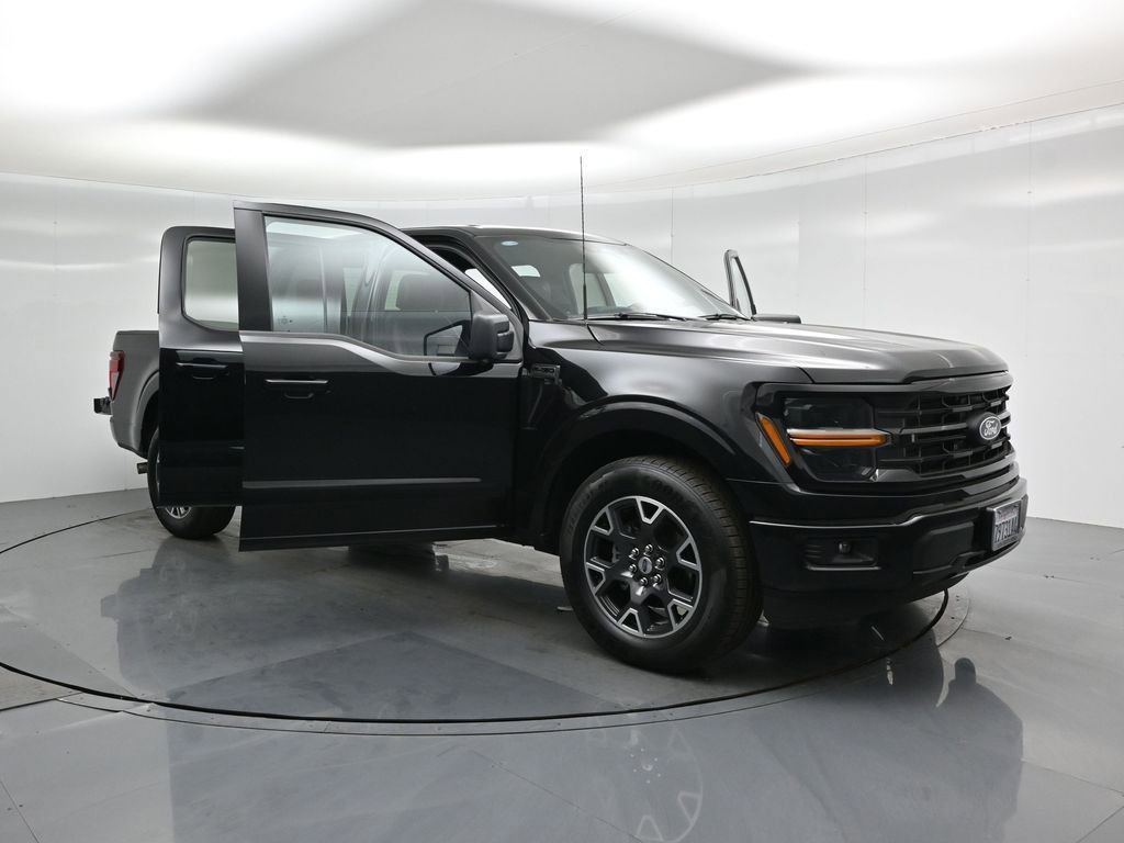 New 2024 Ford F150 XLT w/ XLT Black Appearance Package image 29