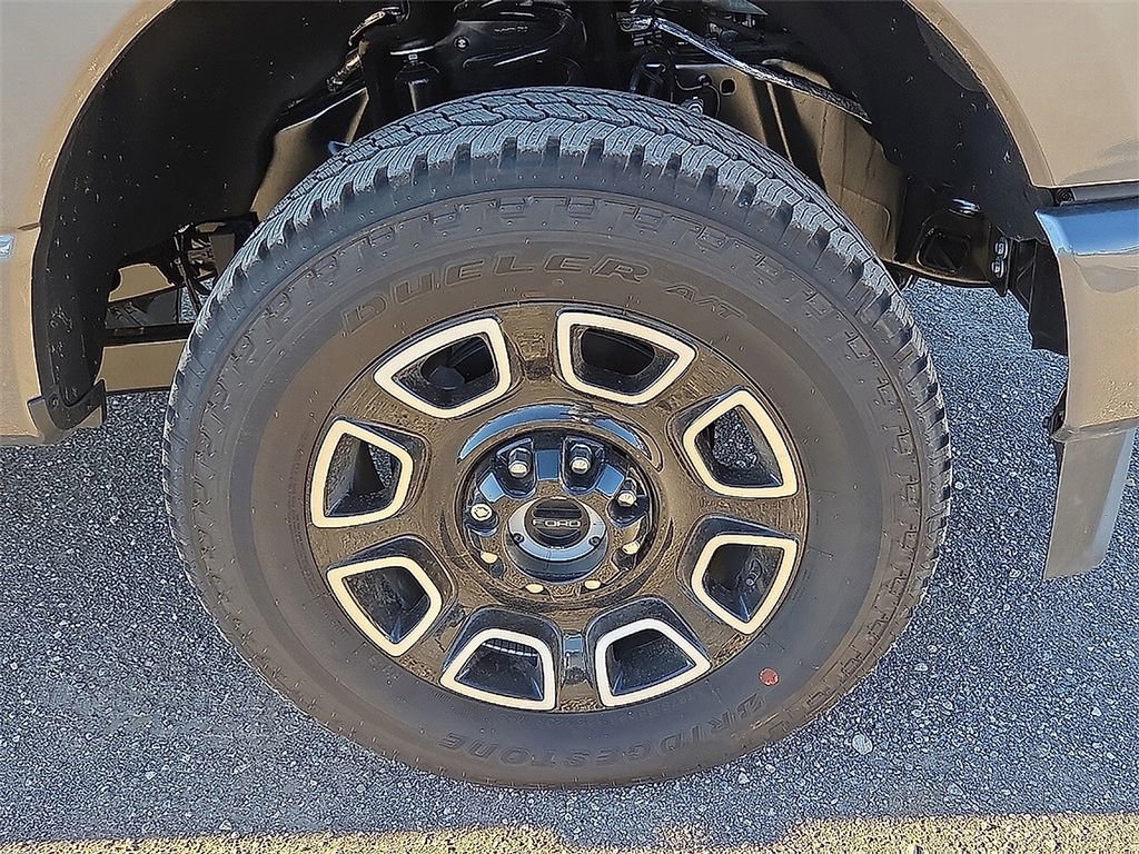 New 2026 Ford F350 Platinum image 7