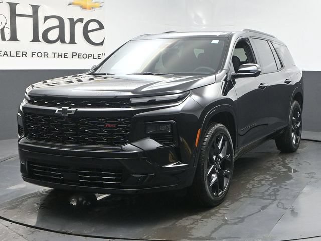 New 2026 Chevrolet Traverse RS w/ LPO, Floor Liner Package FWD image 7