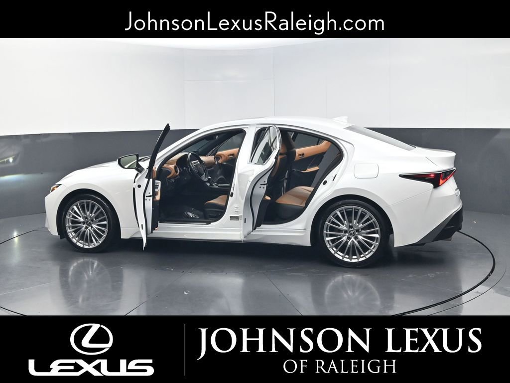 Used 2022 Lexus IS 300 AWD w/ Premium Package image 37
