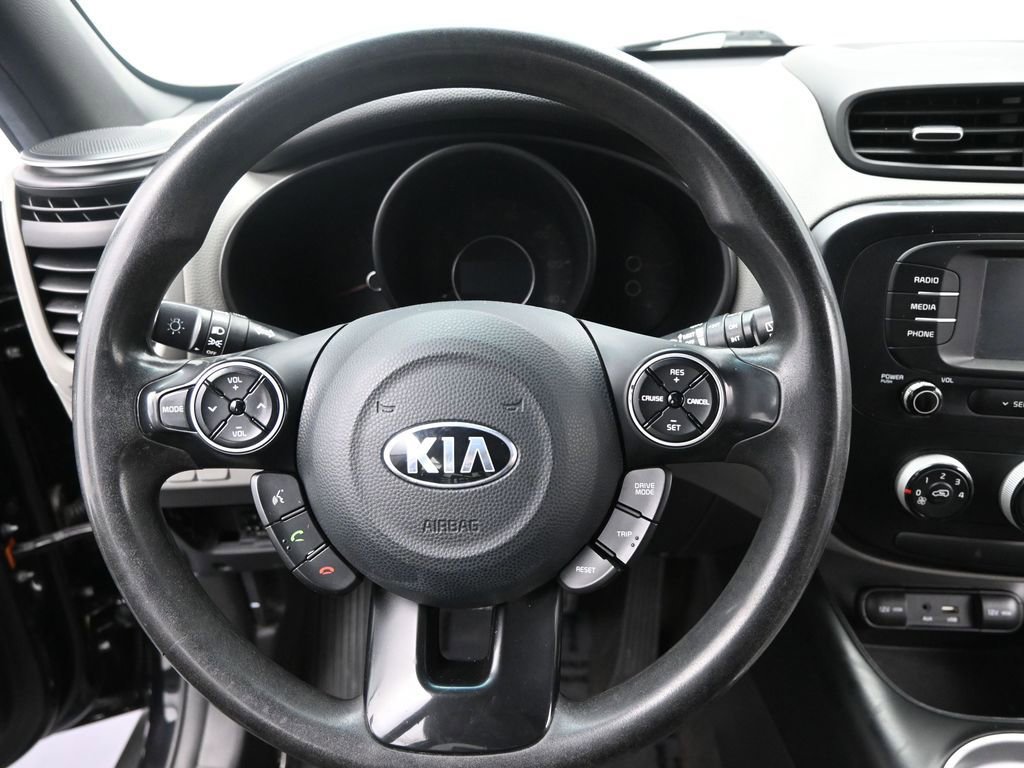 Used 2019 Kia Soul image 21
