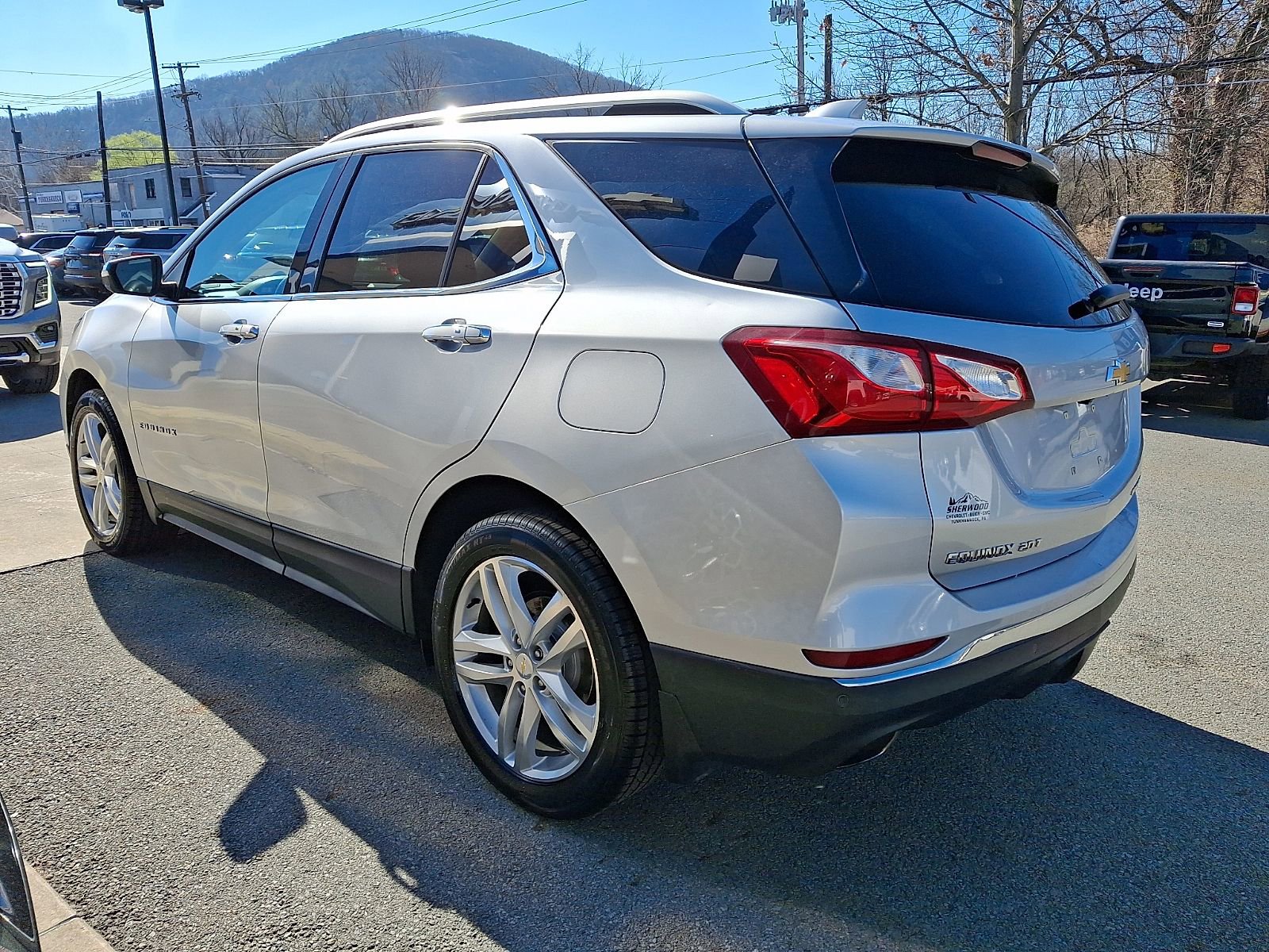 Used 2019 Chevrolet Equinox Premier image 4