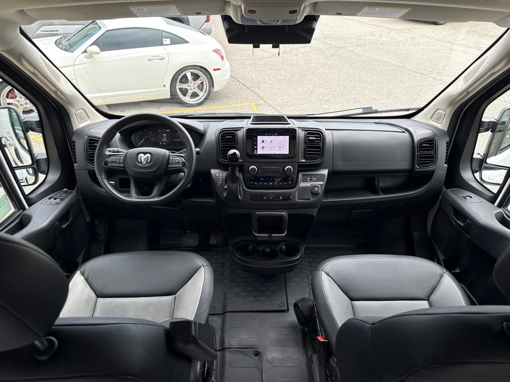 Used 2025 RAM ProMaster 2500 w/ Convenience Group FWD image 85