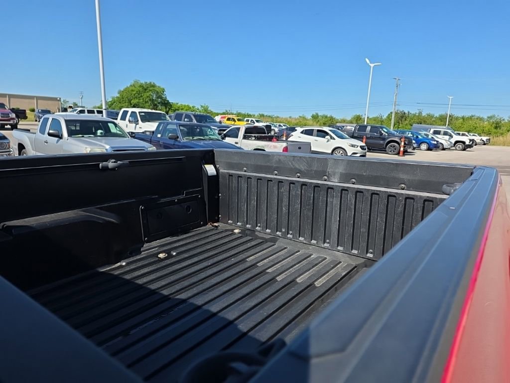 Used 2018 Toyota Tacoma SR w/ SR Convenience Package AWD/4WD image 11