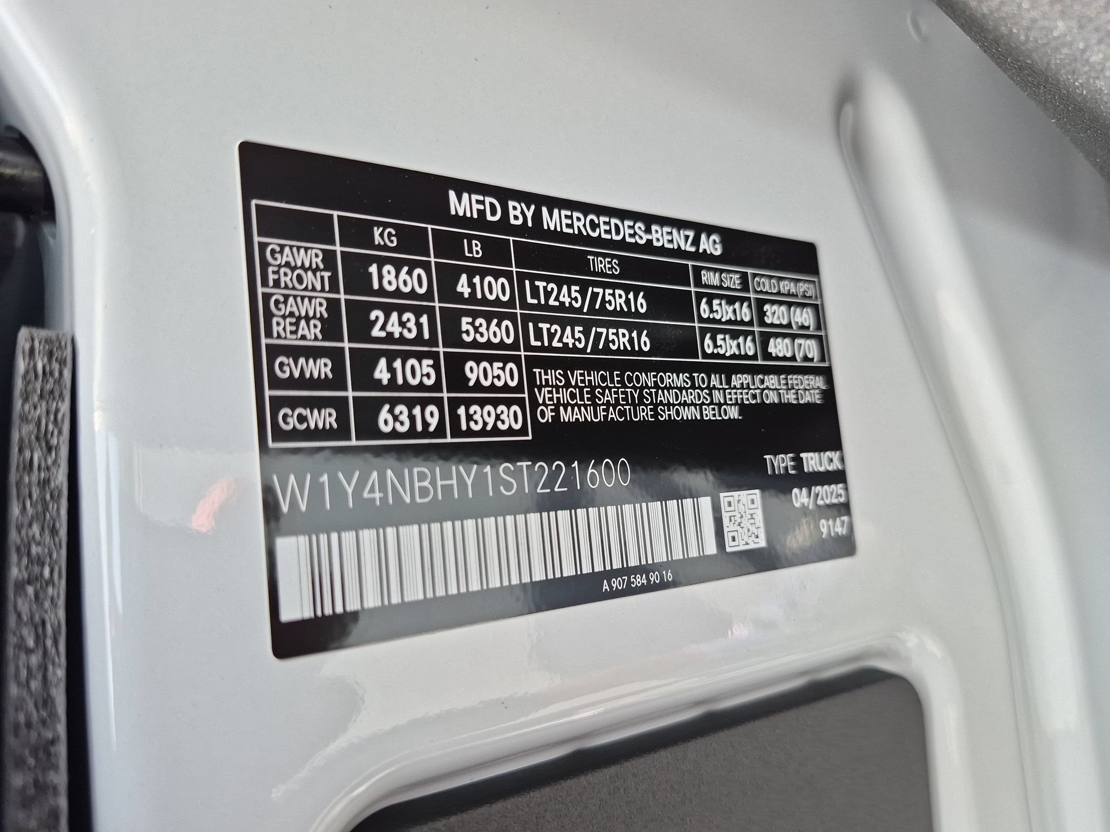 New 2025 Mercedes-Benz Sprinter 2500 image 33
