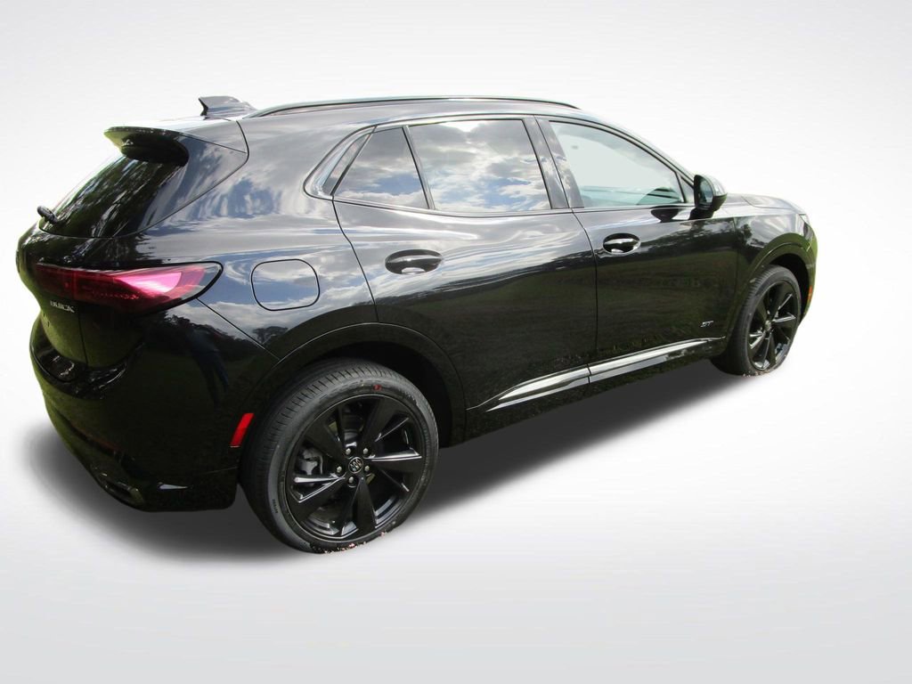 Used 2024 Buick Envision Sport Touring image 7