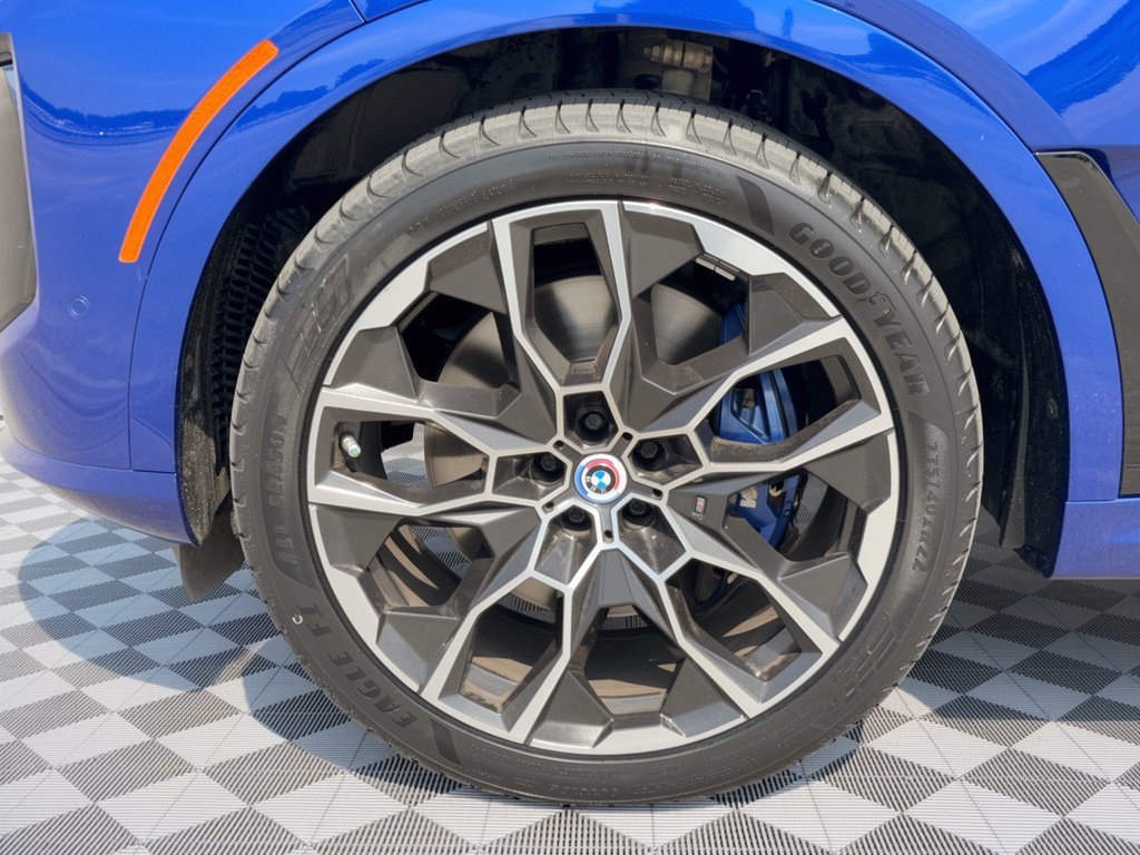 Used 2023 BMW X7 M60i w/ Executive Package AWD/4WD image 13