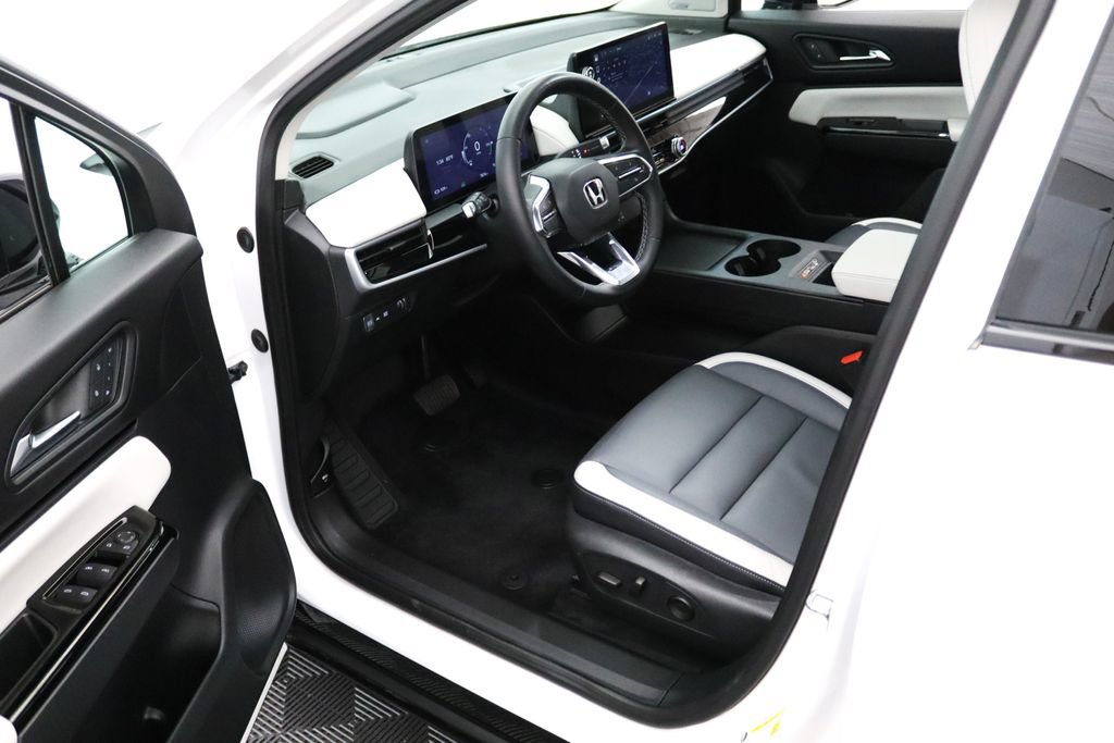 Used 2025 Honda Prologue Touring image 15