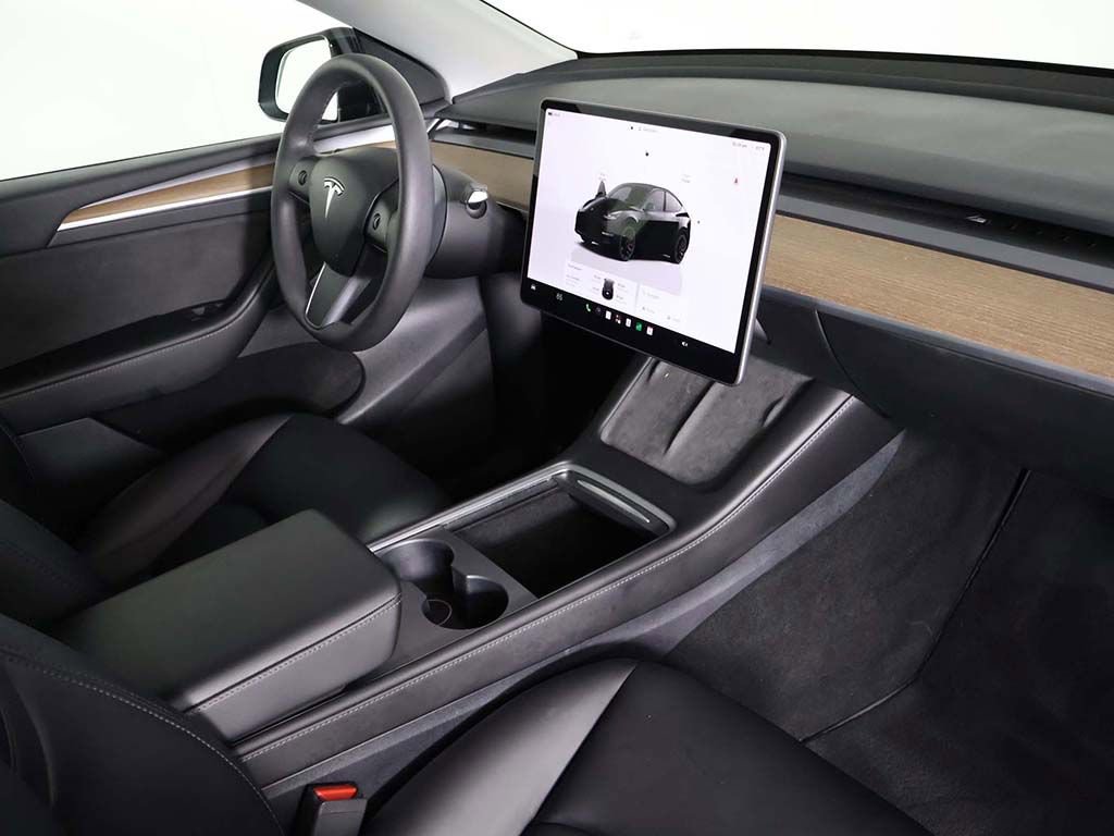 Used 2023 Tesla Model Y Performance AWD/4WD image 31